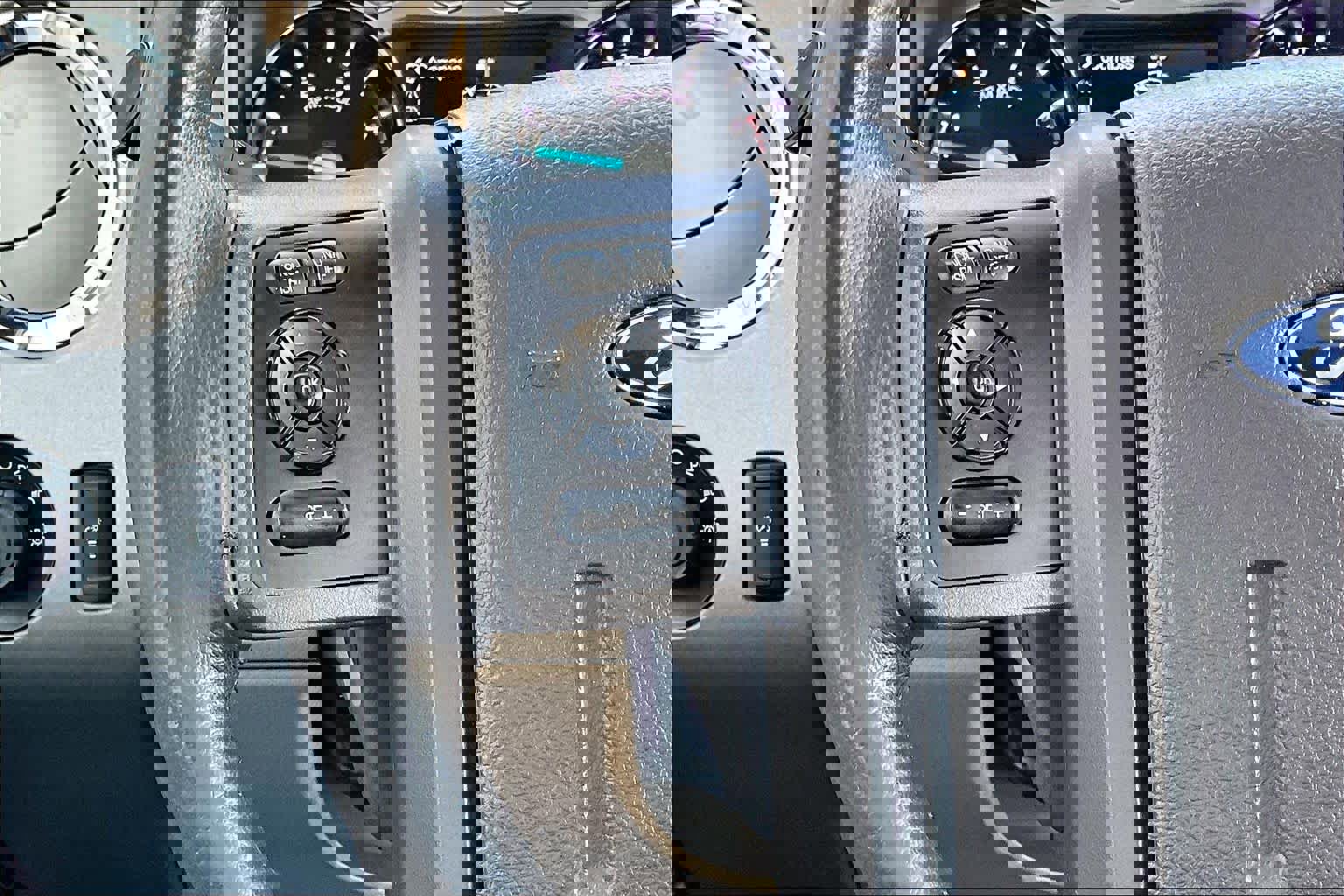 Used 2015 Ford F250 Lariat w/ Lariat Ultimate Package image 24