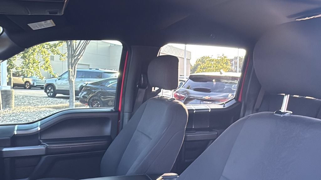 Used 2019 Ford F150 XLT w/ Equipment Group 302A Luxury AWD/4WD image 25