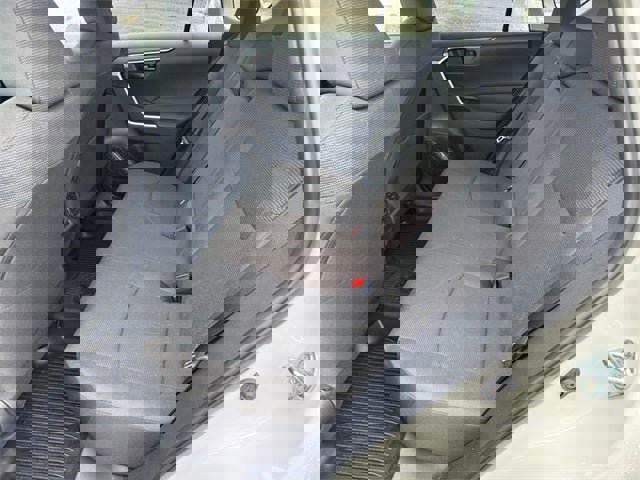 Used 2025 Toyota RAV4 LE image 10