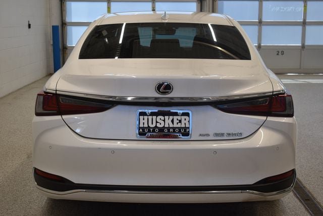 Used 2021 Lexus ES 250 w/ Premium Package AWD/4WD image 10