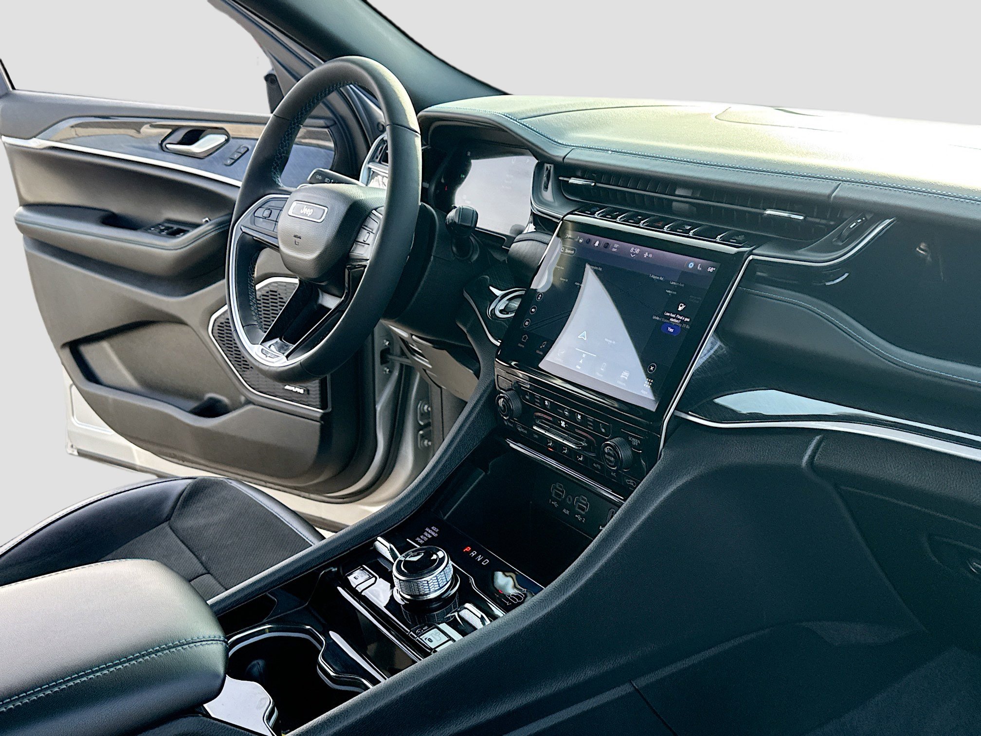 Used 2022 Jeep Grand Cherokee Trailhawk w/ Advanced Protech Group II image 5