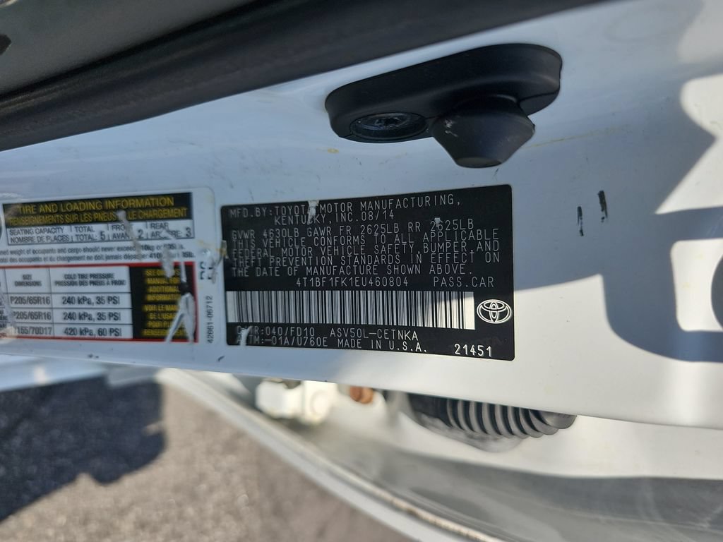 Used 2014 Toyota Camry LE FWD image 32