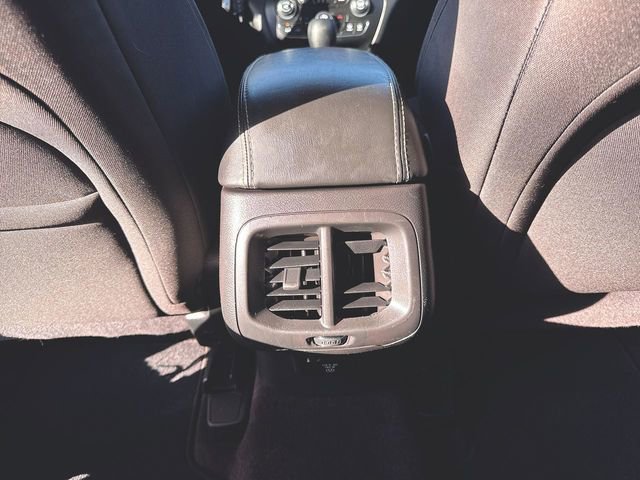 Used 2017 Jeep Cherokee Latitude w/ Safety/Convenience Group image 19