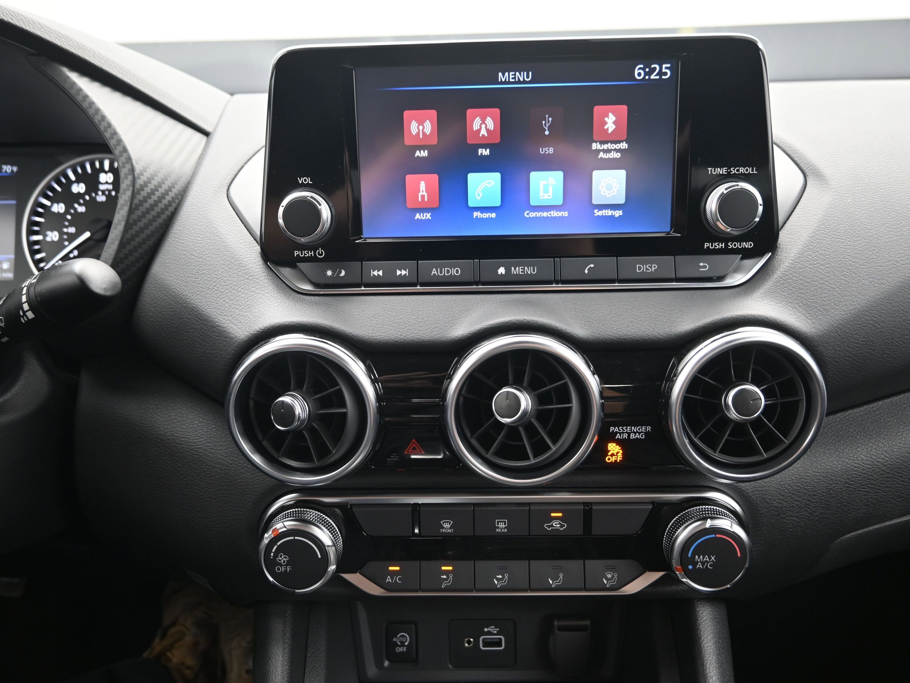 New 2025 Nissan Sentra S image 15