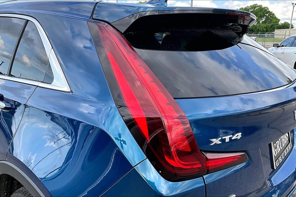 Used 2019 Cadillac XT4 Premium Luxury w/ Technology Package AWD/4WD image 41