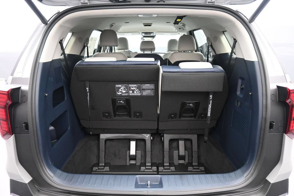 New 2026 Kia Carnival EX FWD image 22