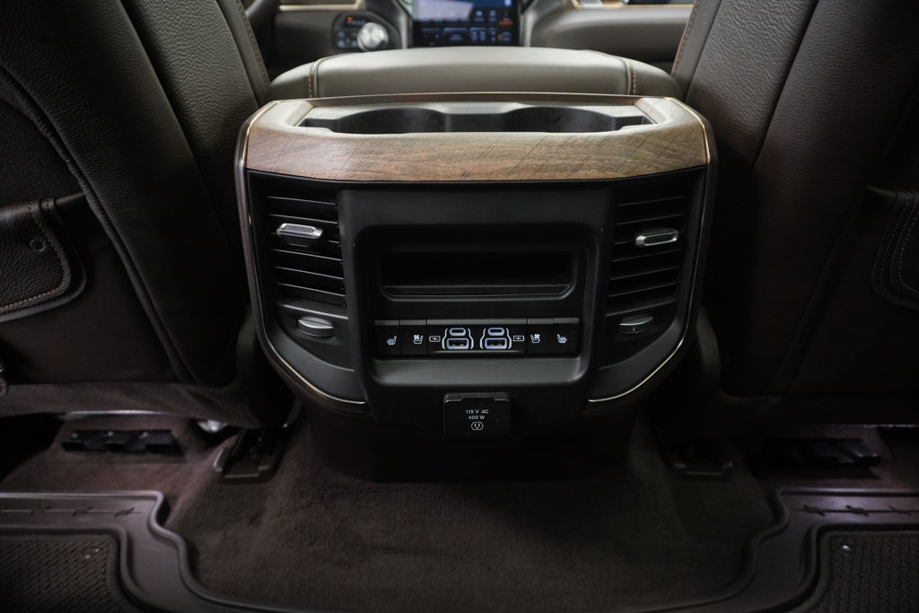 Used 2025 RAM 1500 Limited AWD/4WD image 29