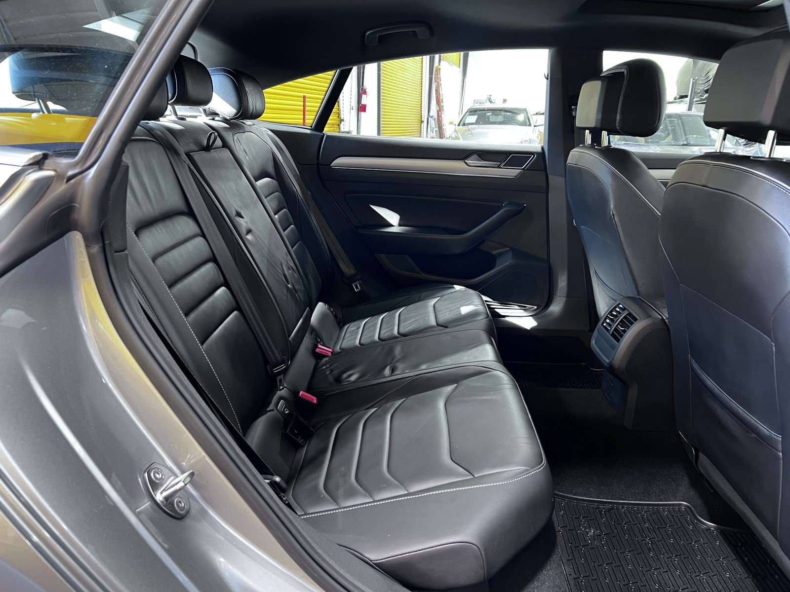 Used 2020 Volkswagen Arteon SEL AWD/4WD image 18