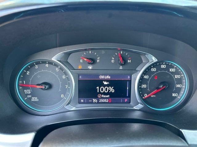 Used 2021 Chevrolet Traverse Premier w/ Redline Edition AWD/4WD image 17