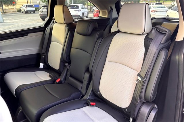 New 2026 Honda Odyssey Elite image 23