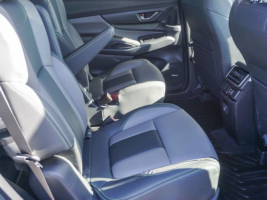 Used 2023 Subaru Ascent Onyx Edition Limited image 13