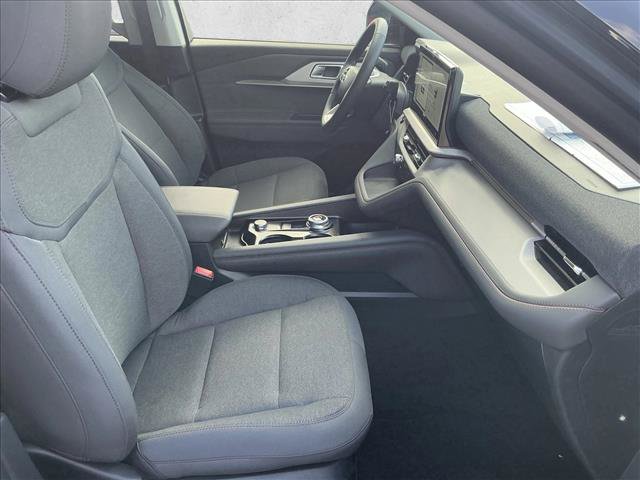 New 2026 Ford Explorer Active RWD image 26