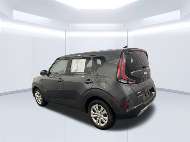 Certified 2023 Kia Soul LX FWD image 4