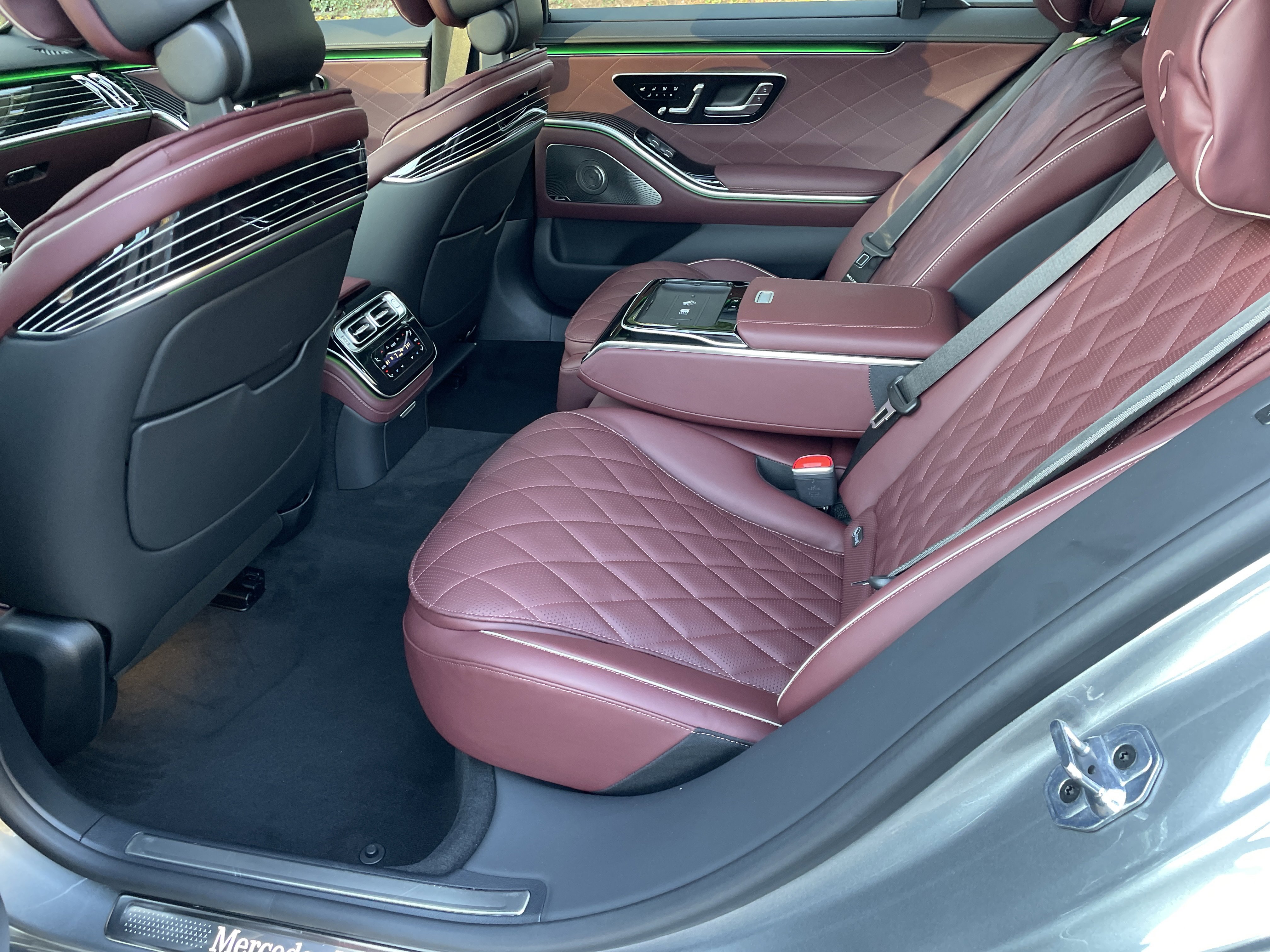 New 2026 Mercedes-Benz S 580 4MATIC Sedan image 34