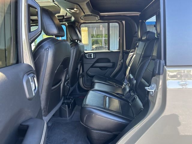 Used 2020 Jeep Gladiator Overland AWD/4WD image 11
