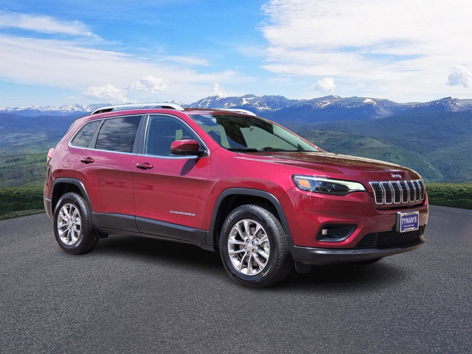 Used 2019 Jeep Cherokee Latitude Plus w/ Cold Weather Group image 1