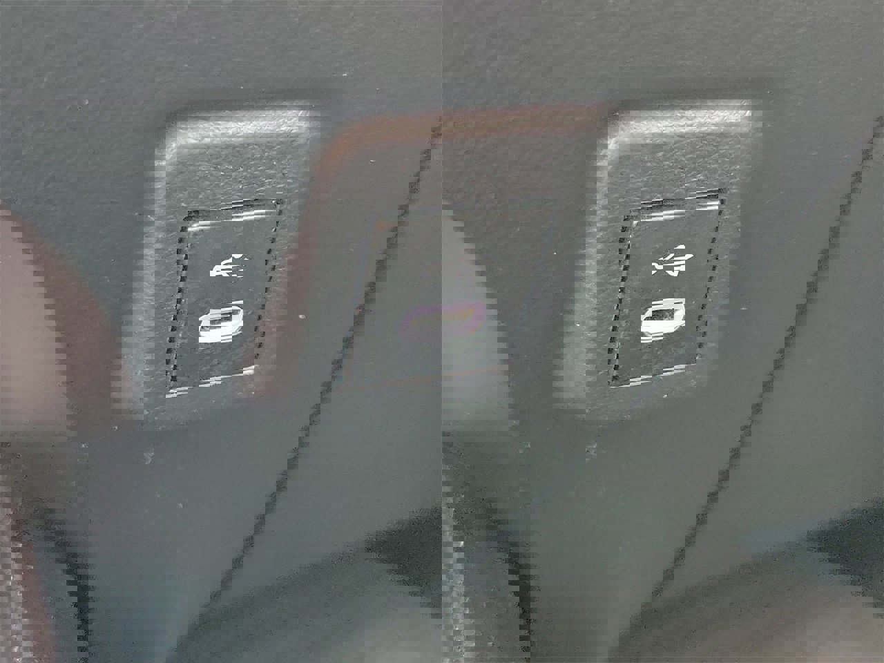 Used 2023 Toyota Corolla SE image 28