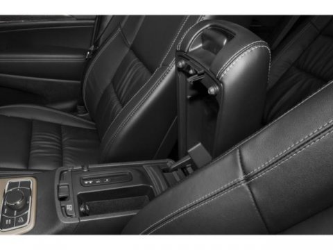 Used 2015 Jeep Grand Cherokee Limited w/ Luxury Group II RWD image 21