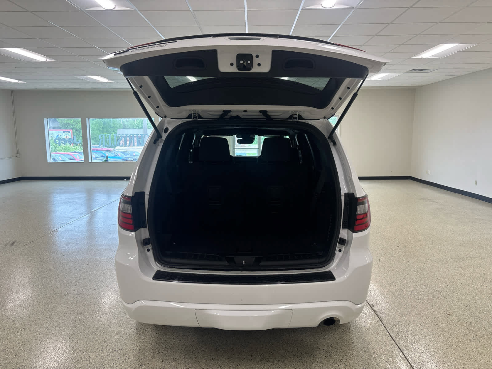 Used 2024 Dodge Durango SXT w/ SXT Blacktop Group AWD/4WD image 14