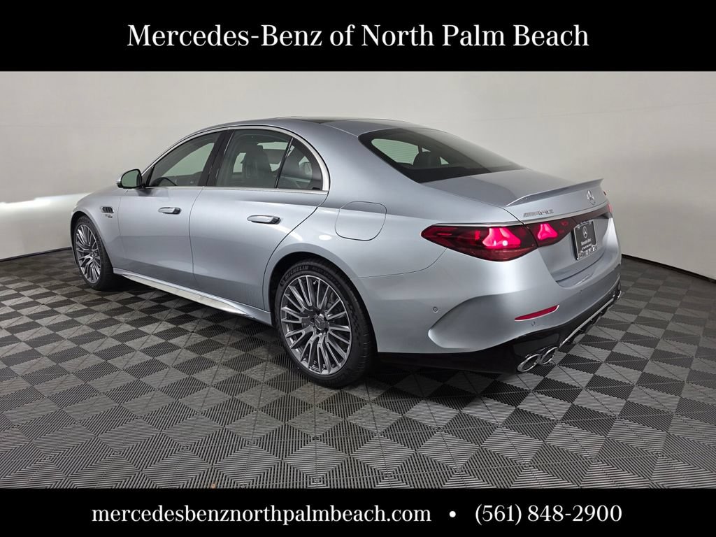 New 2026 Mercedes-Benz E 53 AMG e 4MATIC Sedan image 4
