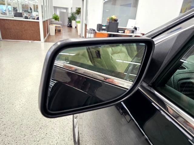 Used 2014 Lincoln MKS AWD w/ Equipment Group 101A image 39