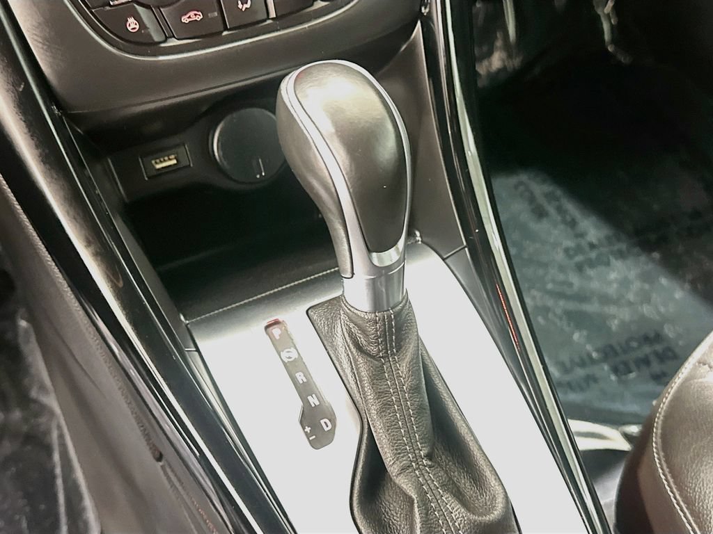 Used 2018 Buick Cascada Premium FWD image 16