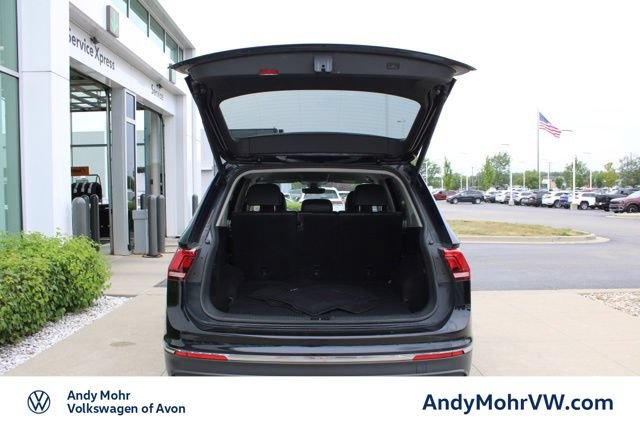 Used 2024 Volkswagen Tiguan SE AWD/4WD image 10