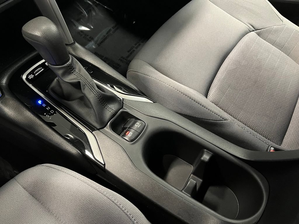 Used 2025 Toyota Corolla Cross AWD Hybrid image 6