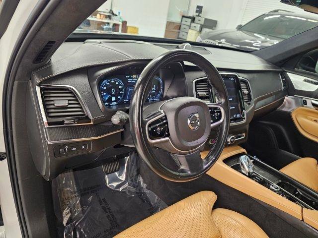 Used 2021 Volvo XC90 T8 Inscription w/ Protection Package Premier AWD/4WD image 7