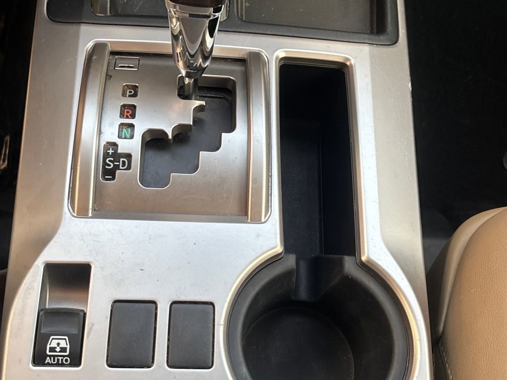 Used 2014 Toyota 4Runner Limited image 14