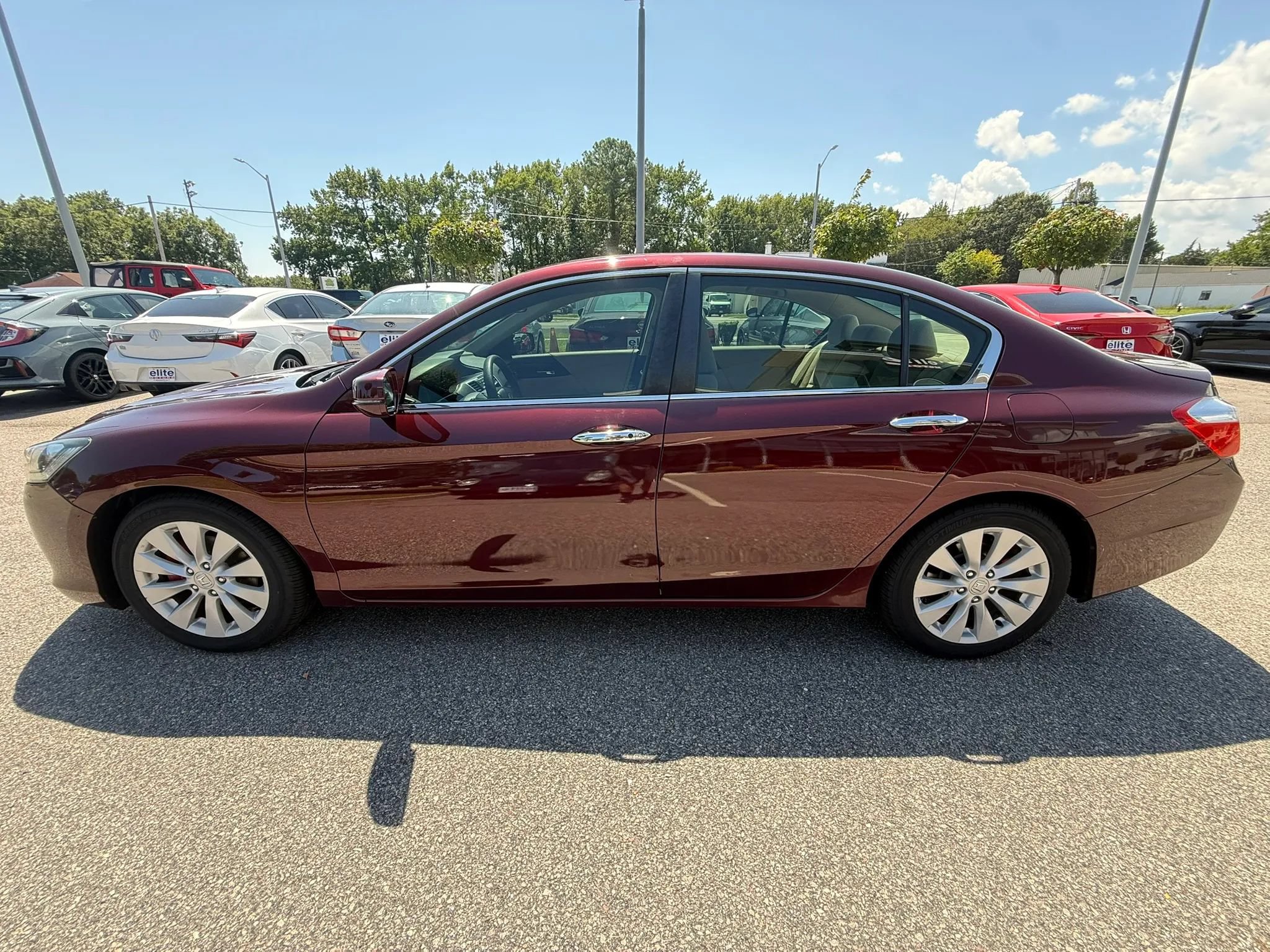 Used 2015 Honda Accord EX image 4