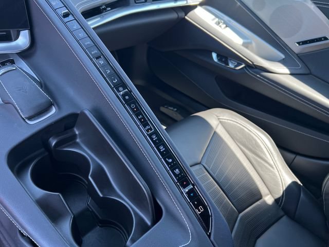 Certified 2020 Chevrolet Corvette Stingray Preferred Cpe w/ 2LT Preferred Equipment Group RWD image 17