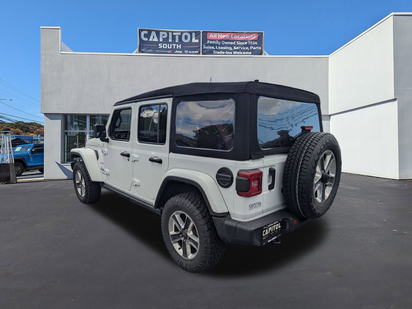 Used 2020 Jeep Wrangler Unlimited Sahara image 4