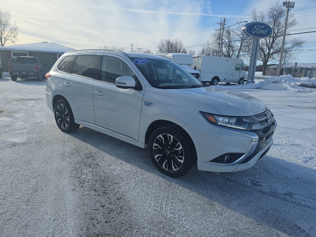 Used 2018 Mitsubishi Outlander SEL image 7