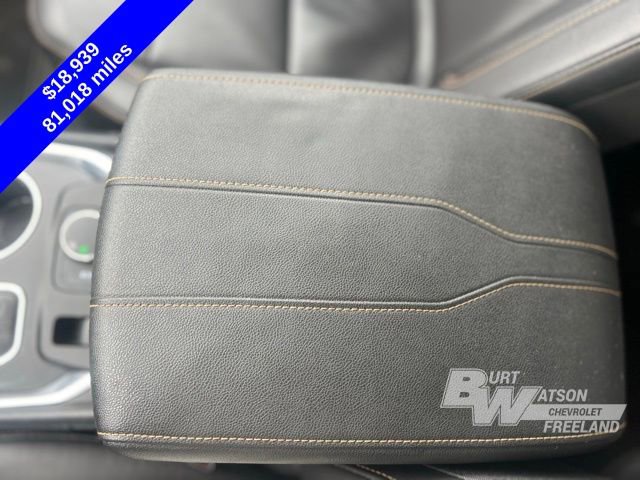 Used 2018 Chevrolet Traverse RS image 18