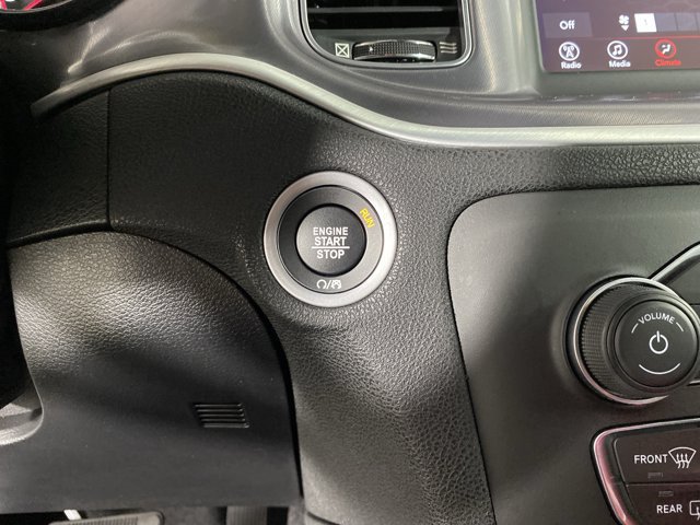 Used 2020 Dodge Charger SXT RWD image 26