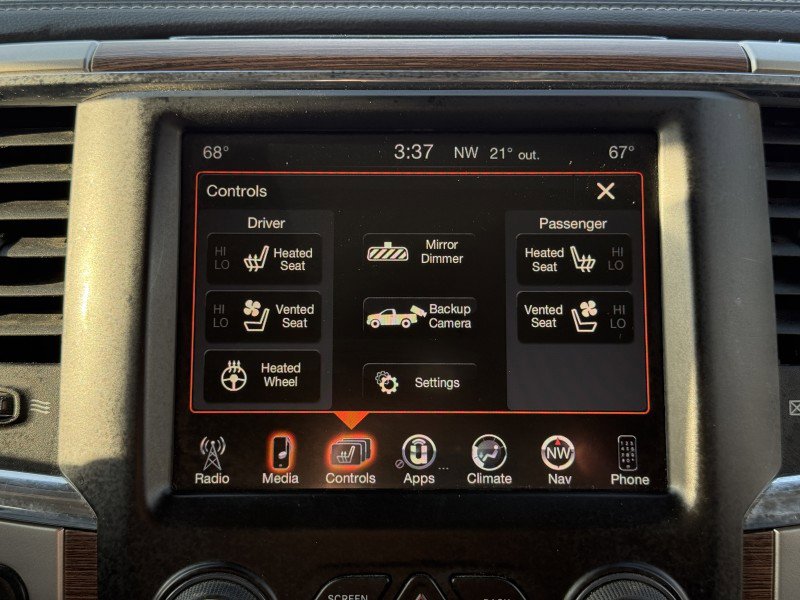 Used 2016 RAM 1500 Laramie w/ Convenience Group image 23