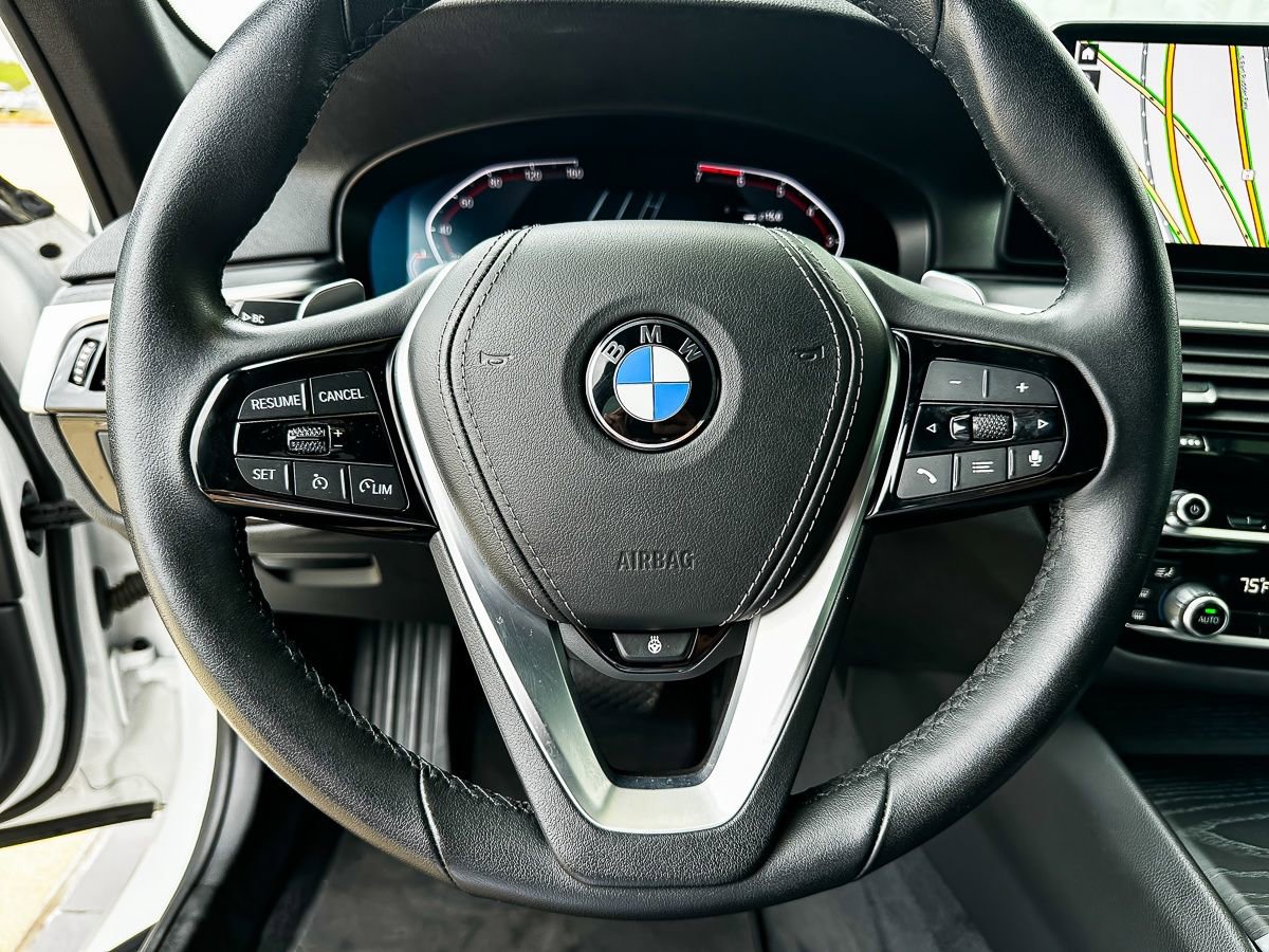 Certified 2022 BMW 530i 530i w/ Premium Package image 15