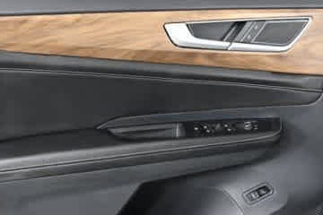 New 2026 Volkswagen Atlas SE FWD image 33
