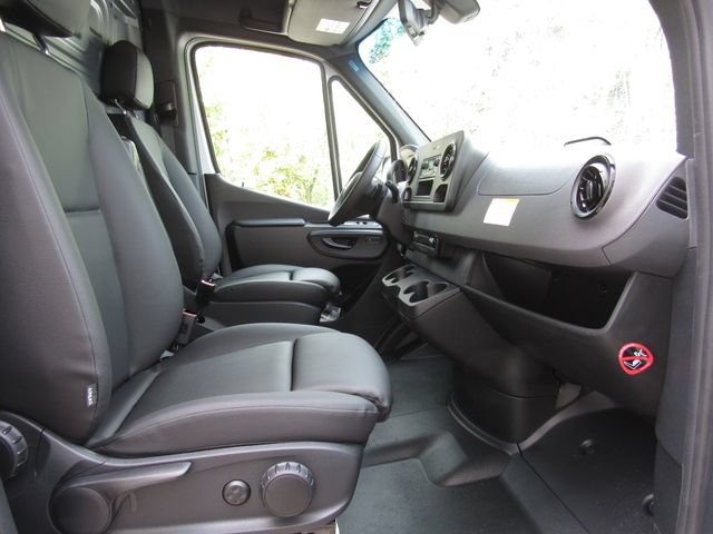 Certified 2025 Mercedes-Benz Sprinter 2500 image 15