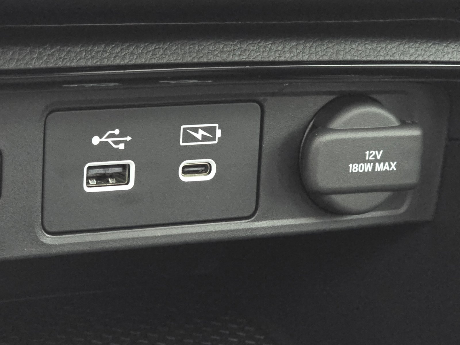 Certified 2025 Honda CR-V Sport image 9