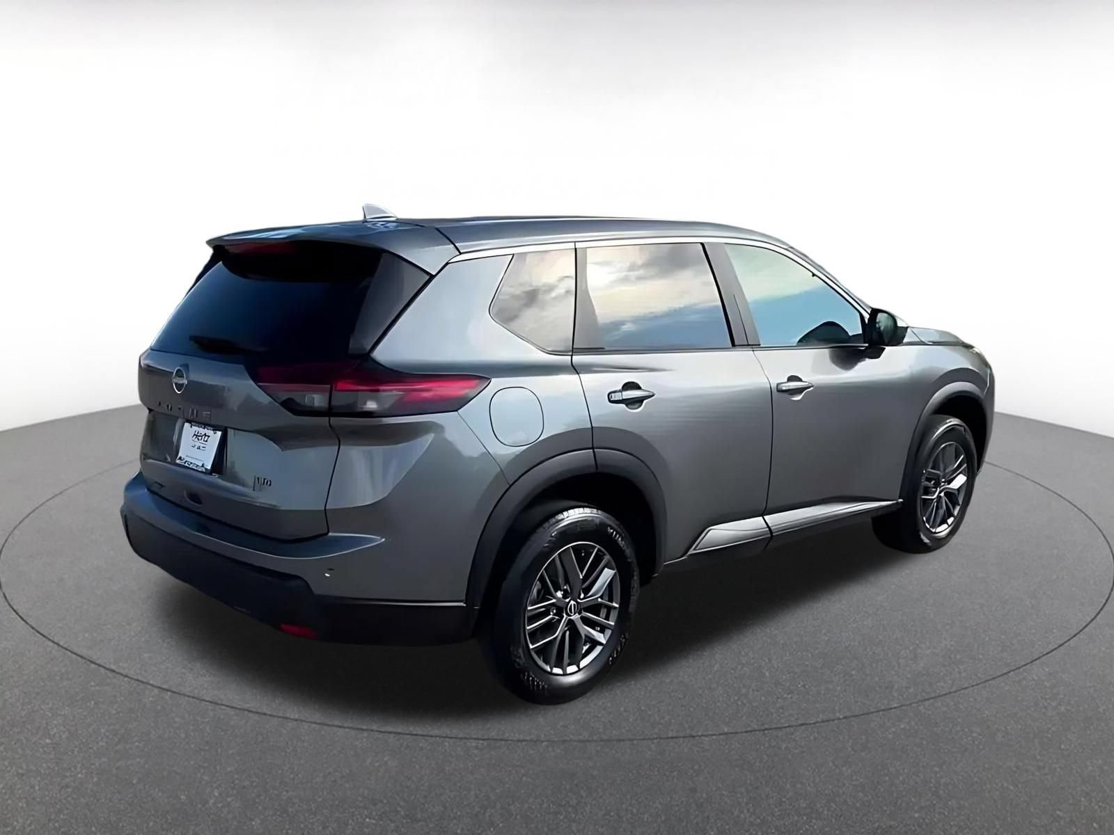 Used 2026 Nissan Rogue SV AWD/4WD image 13