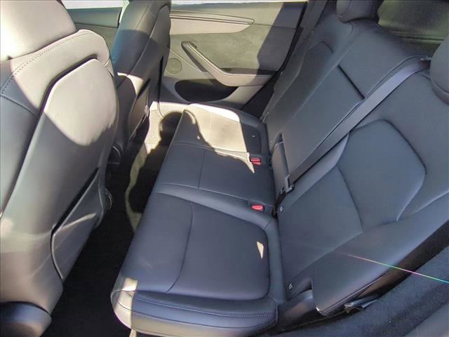 Used 2026 Tesla Model Y AWD image 18