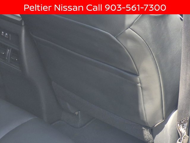 Certified 2024 Nissan Murano SV w/ SV Midnight Edition Package FWD image 17