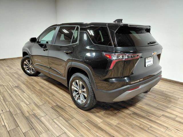 Used 2026 Chevrolet Equinox LT AWD/4WD image 16