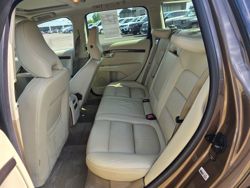Used 2013 Volvo XC70 T6 AWD/4WD image 11