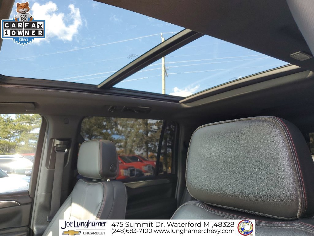Certified 2023 Chevrolet Suburban RST w/ Sport Performance Package AWD/4WD image 21