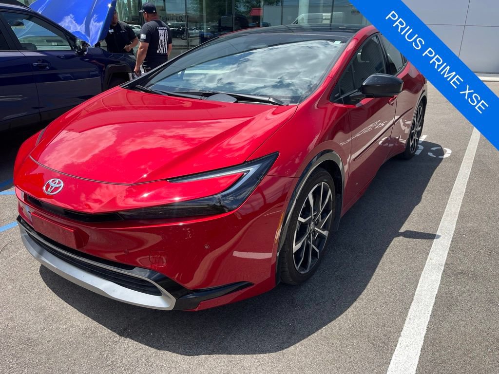 Used 2024 Toyota Prius Prime Premium w/ Advanced Technology Package FWD image 2