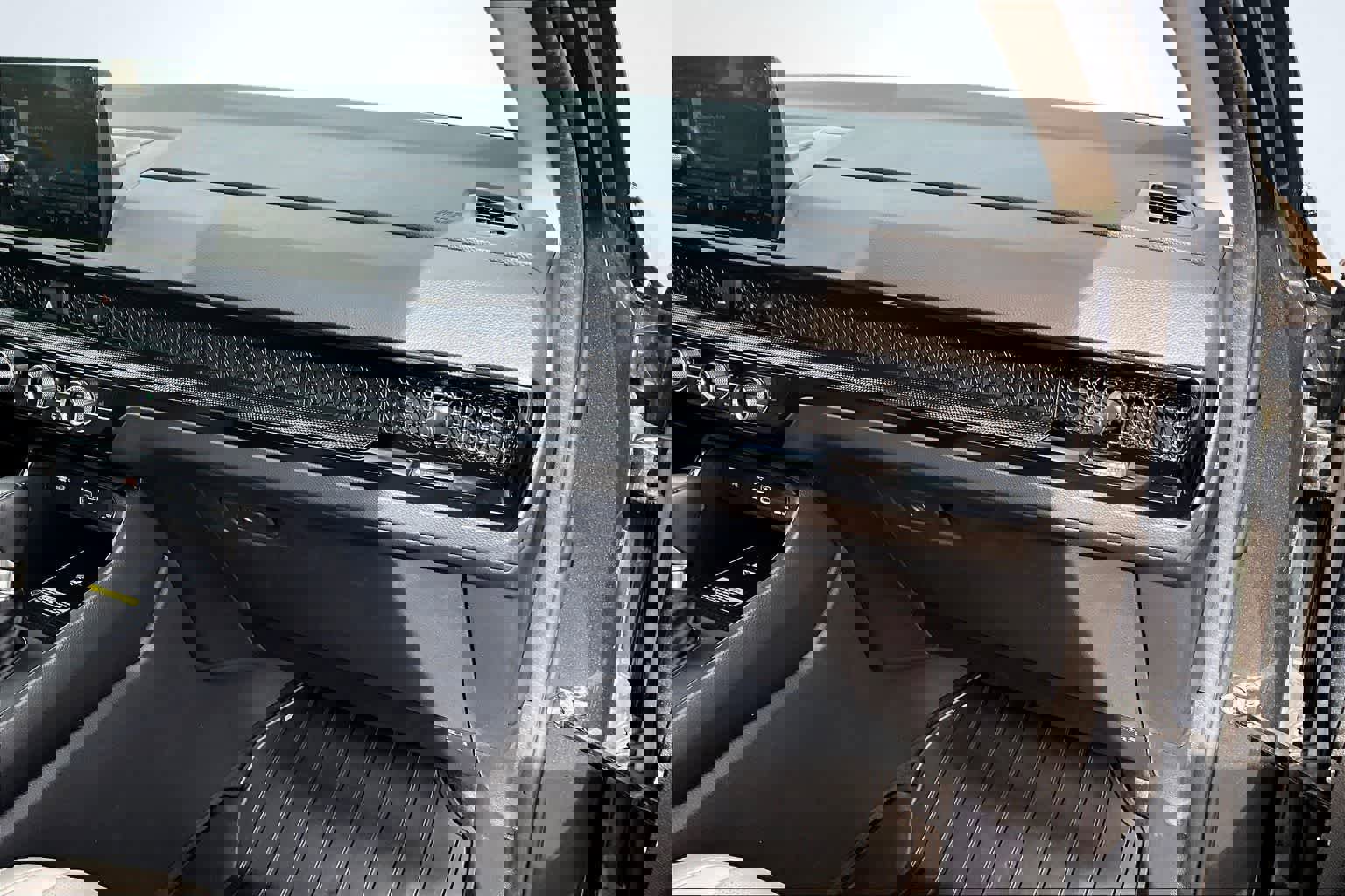 Used 2023 Honda CR-V EX-L image 24