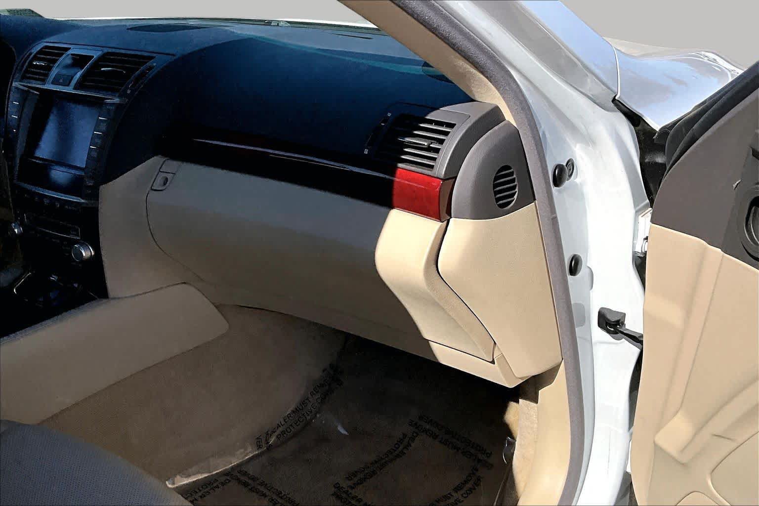 Used 2011 Lexus LS 460 w/ Comfort Pkg RWD image 18